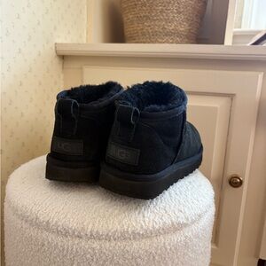 UGG Ultra Mini Black Boots